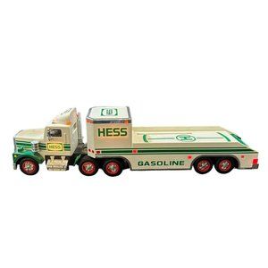 Hess Toy Hauler Truck 1995 Vehicle Lights Realistic Play Vintage Green White
